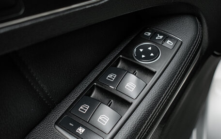 Mercedes-Benz E-Класс, 2011 год, 2 180 000 рублей, 30 фотография