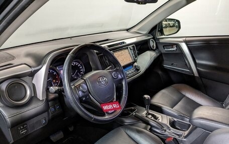 Toyota RAV4, 2017 год, 2 625 000 рублей, 27 фотография