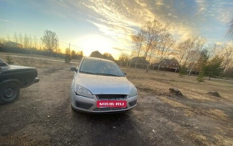 Ford Focus II рестайлинг, 2005 год, 340 000 рублей, 3 фотография