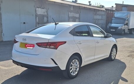 Hyundai Solaris II рестайлинг, 2021 год, 2 050 000 рублей, 3 фотография
