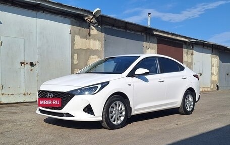 Hyundai Solaris II рестайлинг, 2021 год, 2 050 000 рублей, 6 фотография