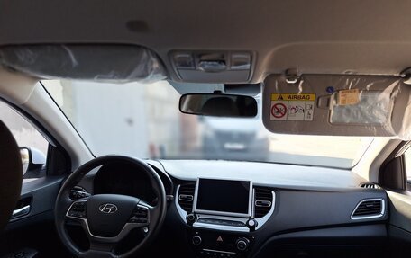 Hyundai Solaris II рестайлинг, 2021 год, 2 050 000 рублей, 11 фотография