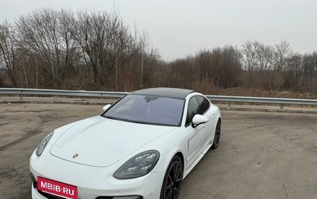 Porsche Panamera II рестайлинг, 2017 год, 5 750 000 рублей, 3 фотография