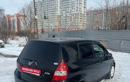 Honda Fit III, 2002 год, 420 000 рублей, 2 фотография