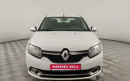 Renault Logan II, 2015 год, 715 000 рублей, 2 фотография