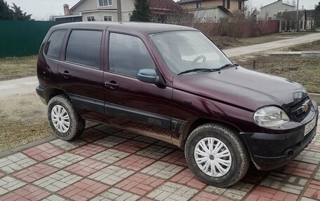 Chevrolet Niva I рестайлинг, 2004 год, 320 000 рублей, 9 фотография