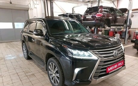 Lexus LX III, 2016 год, 6 997 000 рублей, 2 фотография