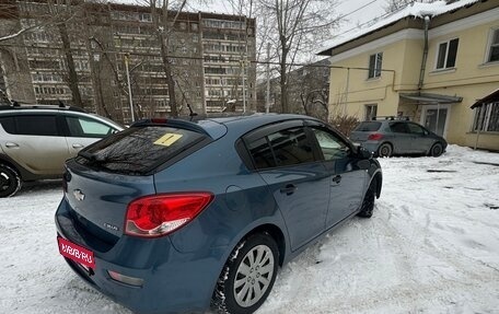 Chevrolet Cruze II, 2012 год, 900 000 рублей, 3 фотография