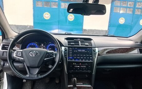 Toyota Camry, 2017 год, 2 150 000 рублей, 7 фотография