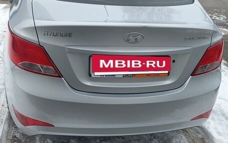 Hyundai Solaris II рестайлинг, 2015 год, 1 050 000 рублей, 3 фотография