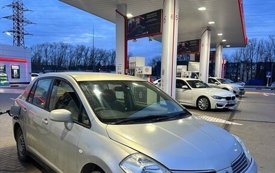 Nissan Tiida, 2004 год, 399 000 рублей, 1 фотография