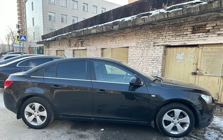 Chevrolet Cruze II, 2011 год, 800 000 рублей, 2 фотография