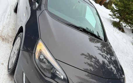 Opel Astra J, 2013 год, 800 000 рублей, 2 фотография
