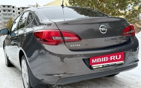 Opel Astra J, 2013 год, 800 000 рублей, 4 фотография