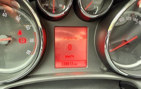Opel Astra J, 2013 год, 800 000 рублей, 14 фотография