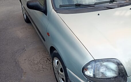 Renault Clio III, 2000 год, 350 000 рублей, 3 фотография