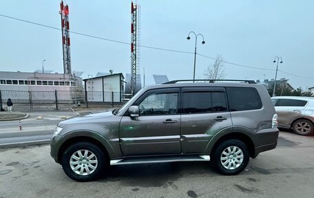 Mitsubishi Pajero IV, 2014 год, 2 650 000 рублей, 2 фотография