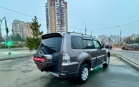 Mitsubishi Pajero IV, 2014 год, 2 650 000 рублей, 5 фотография