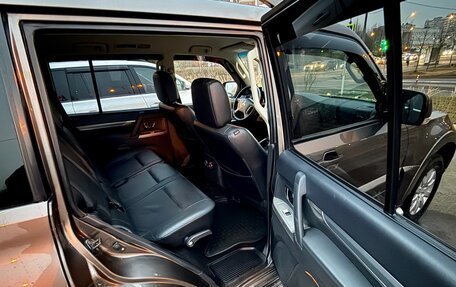 Mitsubishi Pajero IV, 2014 год, 2 650 000 рублей, 12 фотография