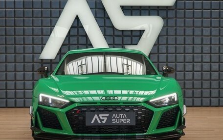 Audi R8, 2021 год, 15 000 000 рублей, 2 фотография