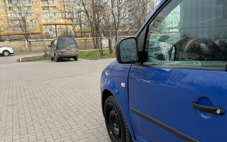 Volkswagen Caddy III рестайлинг, 2008 год, 610 000 рублей, 13 фотография