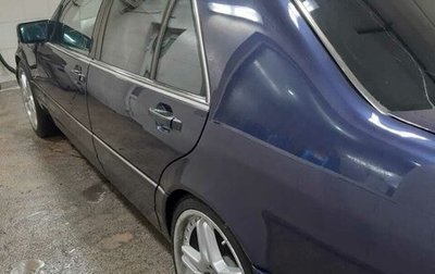 Mercedes-Benz S-Класс, 1995 год, 700 000 рублей, 1 фотография