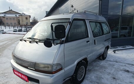 Toyota Town Ace III, 1985 год, 220 000 рублей, 1 фотография