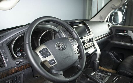 Toyota Land Cruiser 200, 2012 год, 3 599 000 рублей, 4 фотография