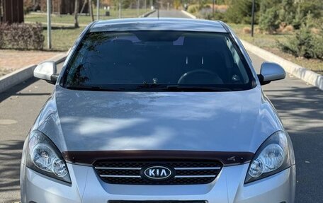 KIA cee'd I рестайлинг, 2008 год, 650 000 рублей, 3 фотография