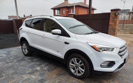 Ford Kuga III, 2016 год, 1 570 000 рублей, 7 фотография