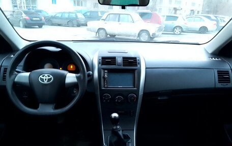 Toyota Corolla, 2012 год, 910 000 рублей, 9 фотография