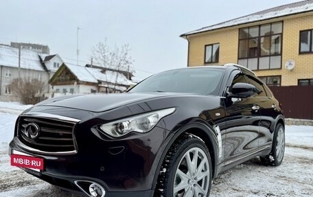 Infiniti FX II, 2012 год, 1 980 000 рублей, 16 фотография