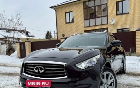 Infiniti FX II, 2012 год, 1 980 000 рублей, 19 фотография