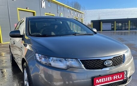 KIA Cerato III, 2010 год, 730 000 рублей, 2 фотография