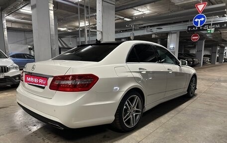 Mercedes-Benz E-Класс, 2011 год, 1 650 000 рублей, 4 фотография