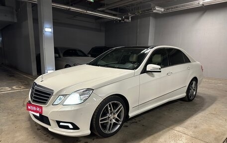 Mercedes-Benz E-Класс, 2011 год, 1 650 000 рублей, 29 фотография