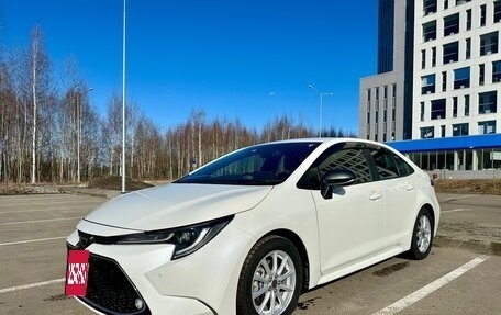 Toyota Corolla, 2020 год, 2 050 000 рублей, 4 фотография