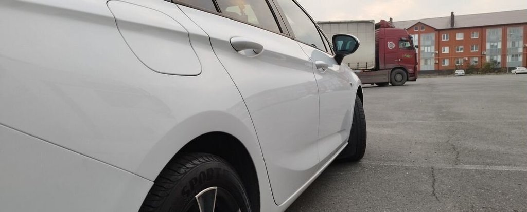 Opel Astra K, 2016 год, 1 170 000 рублей, 3 фотография
