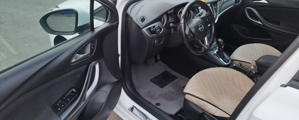 Opel Astra K, 2016 год, 1 170 000 рублей, 9 фотография