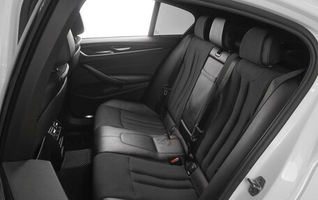 BMW 5 серия, 2017 год, 3 649 000 рублей, 9 фотография