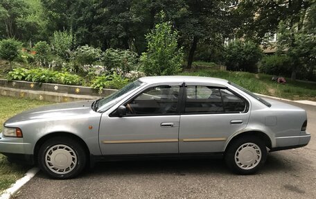 Nissan Maxima VIII, 1992 год, 285 000 рублей, 1 фотография