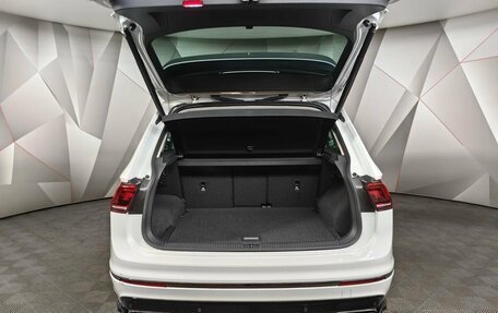 Volkswagen Tiguan II, 2018 год, 3 065 150 рублей, 18 фотография