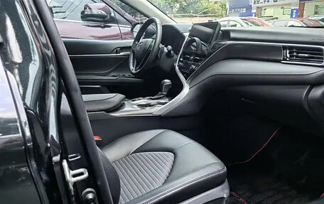 Toyota Camry, 2022 год, 2 850 000 рублей, 13 фотография