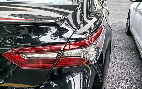 Toyota Camry, 2022 год, 2 850 000 рублей, 10 фотография