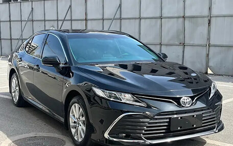 Toyota Camry, 2022 год, 2 500 000 рублей, 3 фотография