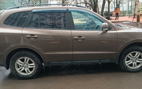 Hyundai Santa Fe III рестайлинг, 2011 год, 1 500 000 рублей, 2 фотография