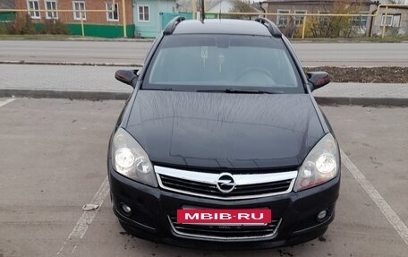 Opel Astra H, 2014 год, 805 000 рублей, 2 фотография