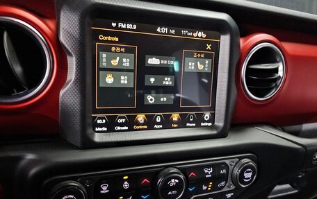 Jeep Wrangler, 2021 год, 3 720 000 рублей, 8 фотография