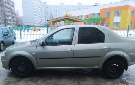 Renault Logan I, 2014 год, 258 000 рублей, 2 фотография