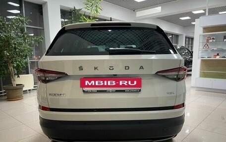 Skoda Kodiaq I, 2022 год, 4 140 000 рублей, 6 фотография